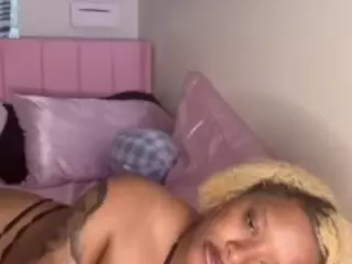 PrettyFaiiryy's Live Sex Cam Show