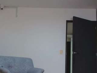 samy-grey01 - Live Cam