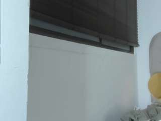 samy-grey01 webcam model