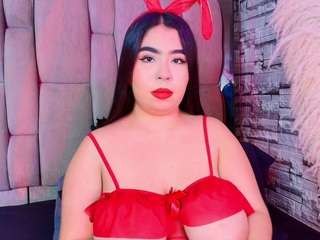 samy-grey01's CamSoda show and profile