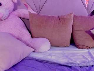 ahlya's live room