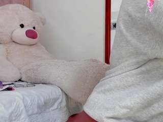 Ahlya live webcam show