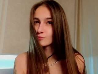 ainsleygaillard - Live Cam