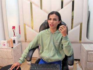 Aisha-Rx live webcam show