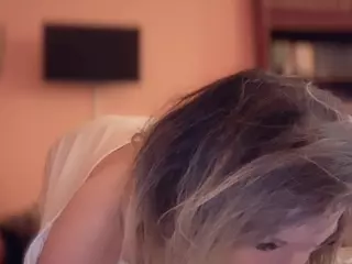 Cinzia85's Live Sex Cam Show
