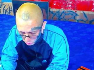 damian77dam Live Webcam on {site_name}