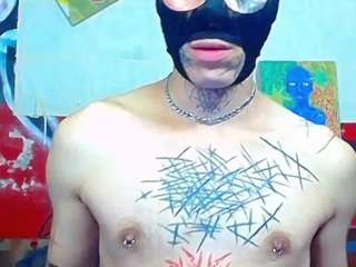 le modèle damian77dam est en webcam porno dans un show sur le site camsoda, il possède les tags suivants: anal toys,facial piercings,tattoos,smoking,red hair,orgasm,handjob,gay jerk,gape,fetish,drinking,asshole,dildo,colombia,cock rating,brutal,brown eyes,blowjob,big cock,big balls