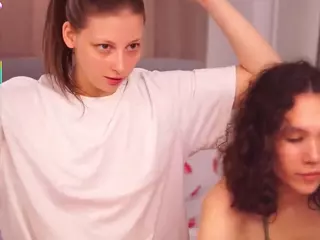 DieraCovil's Live Sex Cam Show