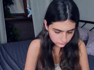 FalineHawkinson's Live Sex Cam Show