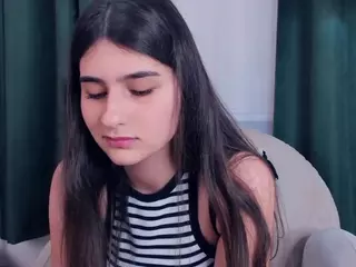 FalineHawkinson's Live Sex Cam Show