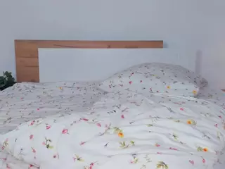 FalineHawkinson's Live Sex Cam Show