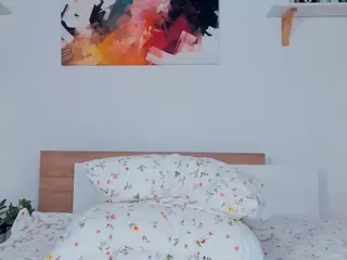 FalineHawkinson's Live Sex Cam Show