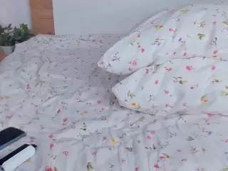 FalineHawkinson's Live Sex Cam Show