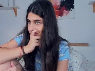 FalineHawkinson's Live Sex Cam Show