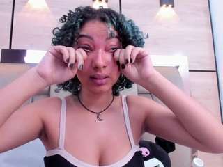 lis-rous Live Webcam on CamSoda