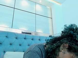 lis-rous Live Webcam on {site_name}