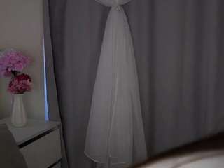 moirefulford's CamSoda show and profile