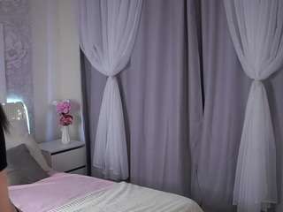 moirefulford live cam profile