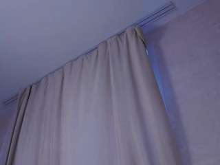 moirefulford live webcam show