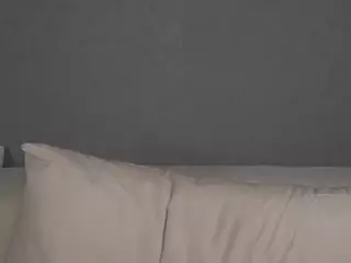 MoireFulford's Live Sex Cam Show