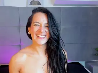 mysticarito's Live Sex Cam Show