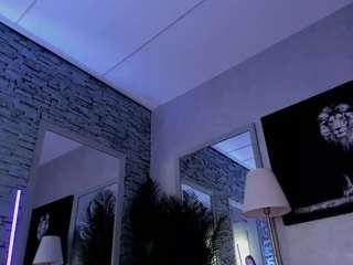 reina-cummingss live webcam show
