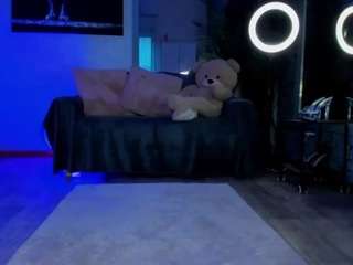 reina-cummingss