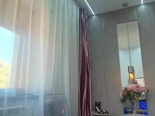 Reina-Cummingss's Live Sex Cam Show