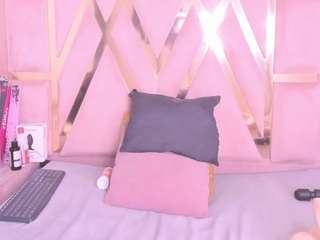 Samanta live cam preview