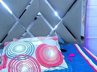 valentina-sex18 webcam