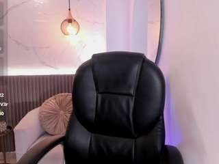 Beverly-johnson live webcam show