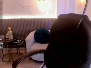 Beverly-johnson live cam preview