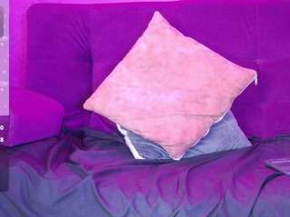 daliana-gounbolt's CamSoda show and profile