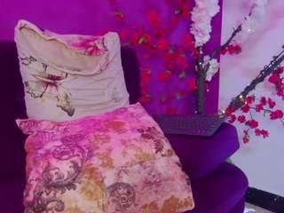 daliana-gounbolt live webcam show
