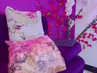 daliana-gounbolt live webcam show