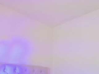 gaia-love Live Webcam on CamSoda