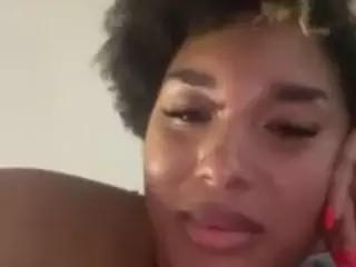 honeyglow22's Live Sex Cam Show
