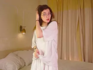 MerylBardy's Live Sex Cam Show