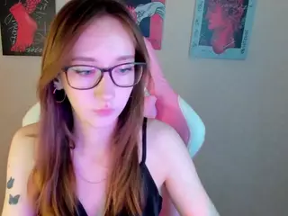 Michel1e's Live Sex Cam Show