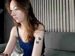 Michel1e's Live Sex Cam Show