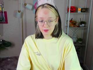 rocket-bunnyy webcam