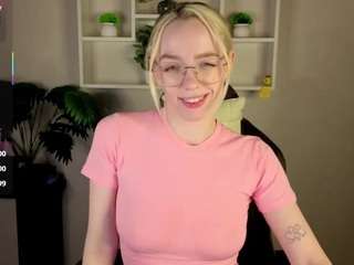 rocket-bunnyy webcam