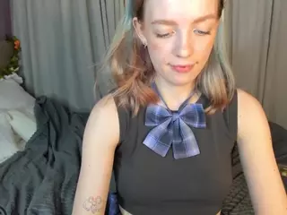 Rocket-bunnyy's Live Sex Cam Show