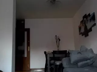 SyliaRenoix's Live Sex Cam Show