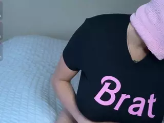 thepinkmaskbabe's Live Sex Cam Show