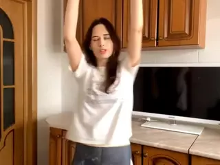 Julia's Live Sex Cam Show
