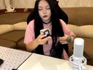 AinsleyFletcher