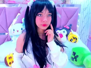 Akane-Hikari's Live Sex Cam Show
