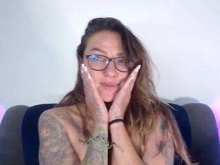 Angel_naughty live webcam show