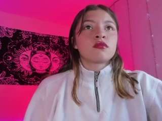 anyeliic Live Webcam on CamSoda